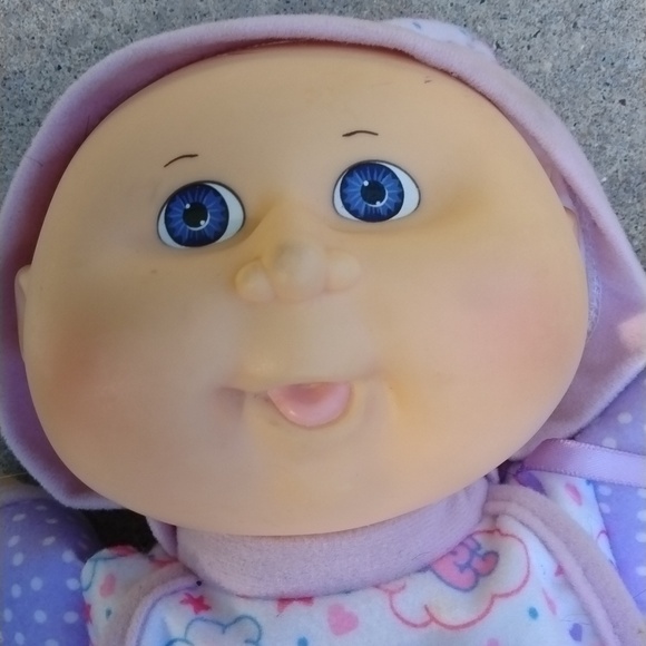 Cabbage Patch Kids/12" Baby Doll/Hearts/Stars/Moons Outfit/Hat/Bib/Bottle - Picture 2 of 8